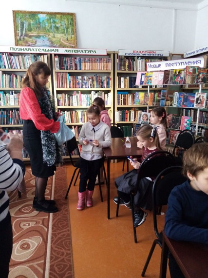 Экскурсия в сельскую библиотеку.
