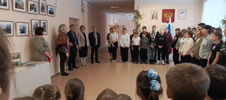 Мероприятие, посвященное 90-летию летчика-космонавта, дважды Героя Советского Союза В.В.Аксенова..